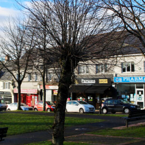 Oakdale shops 1115x720